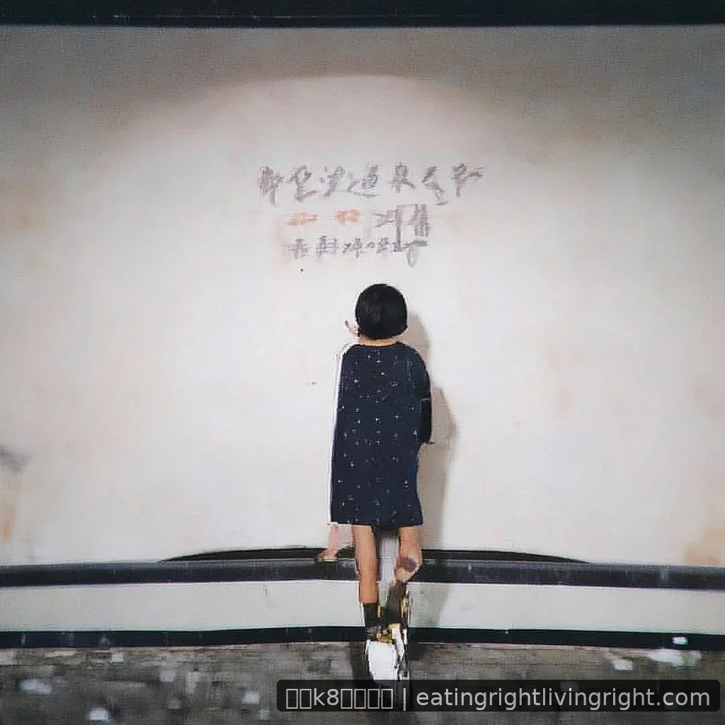 《满江红》口碑逆袭《万里归途》剧情反转差异分析